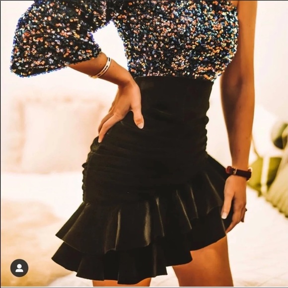 Zara Cute Suede Set - Picture 5 of 7